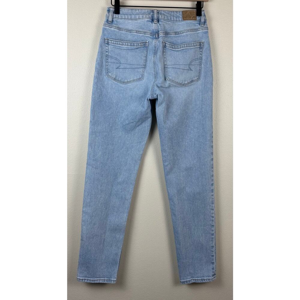 American Eagle Strigid Mom Jeans Women's Size 2 in Blue Breeze - Picture 10 of 12